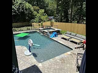 Pool (deep end is on the left) take a dip when it’s too hot! Which is.. everyday :)