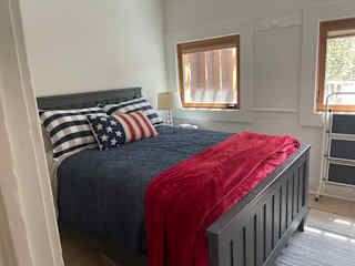 Back bedroom