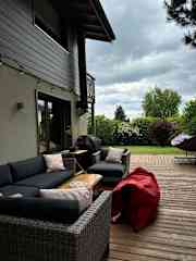 Outdoor sitting area