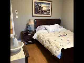 Guest bedroom