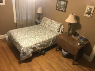 Full size guest bed