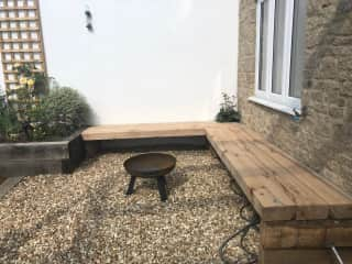 Oak sleeper seating area