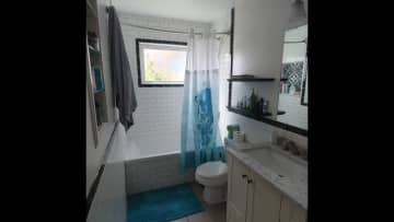 Main bathroom