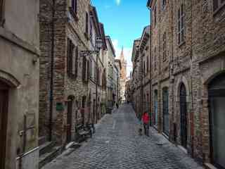 Main Street, Ripatransone