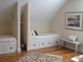 Loft Bedroom, River Cottage