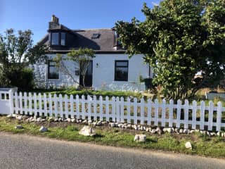 Our farm cottage is on the roadside which means its easy to find, however, it is a quiet country road with only local traffic using it.