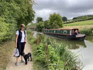 Winnie's blindness didn't stop her from enjoying her walk along the Avon and Kennet Canal towpath.
