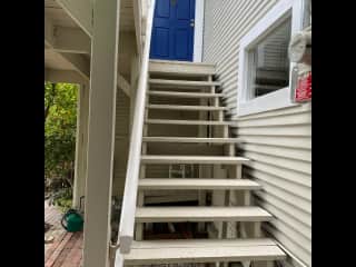 Stairs from front yard patio to front door