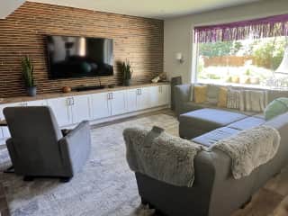 Tv room