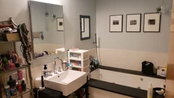 Master bath with jacuzzi tub.