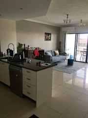 Kitchen/lounge
