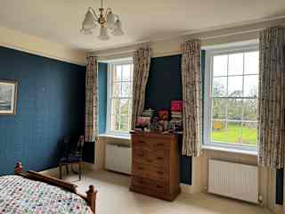 Sitter bedroom