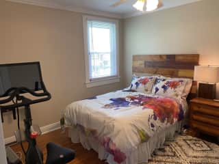 We haven't uploaded photos since converting this room, but you will stay in the primary bedroom with a king bed.