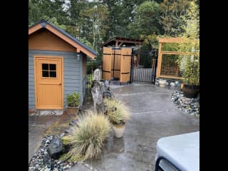 Outdoor shower anyone?