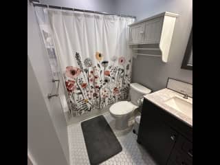 3rd floor Bathroom