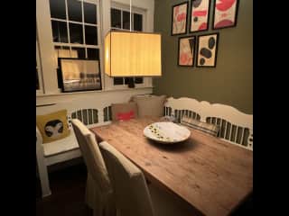 Kitchen banquette