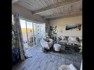 Balcony / living room