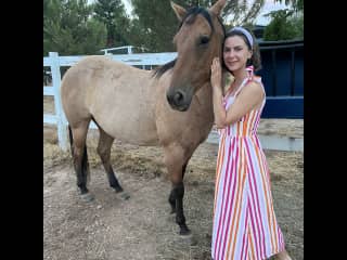 Our sit on a farm with a gorgeous horse Shona in Sonora, California.
