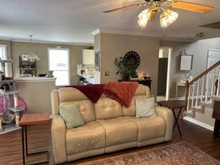 Living room - looking into the dining area