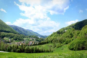 View of the valley (5-min. Walk from home)