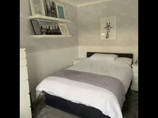 Spare bedroom with double bed