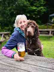 A pit stop at the pub with the gorgeous Albie ❤️