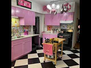 New pink kitchen!