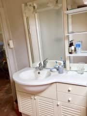 Cottage bathroom