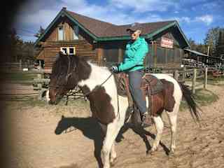 Rhian has experience caring for horses and grew up on a farm