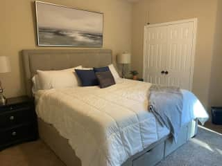 king guest room