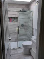 En-suite bathroom