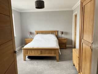 House sitters room