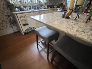 Duplicate photo of barstools - plan to delete this photo.