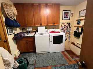 Laundry room, washer and dryer