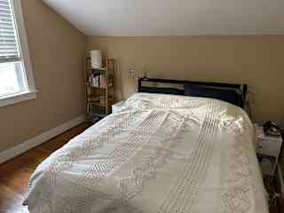 Bedroom with queen bed