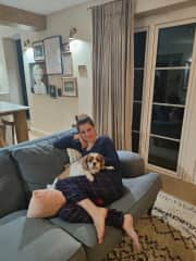 I’ve looked after Toto multiple times, along with his animal siblings - Fergie the excitable pup, Stoffie the cat, 2 rabbits Billy & Elliot, and a whole brood of chickens who I won’t individually name here.