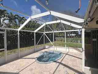 Jacuzzi florida room