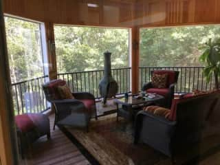 Screened in porch