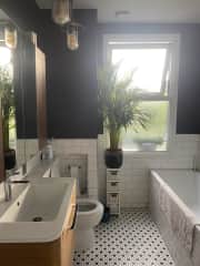 Family bathroom