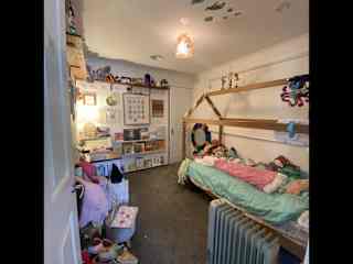 Kids bedroom (single bed)