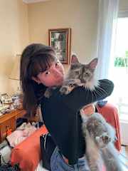Faustine & Cheesecake (dad's cat)