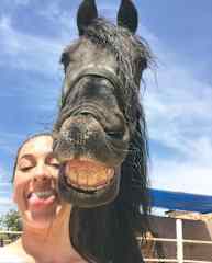 Having good time with Nerón (A horse that i used to take care of)