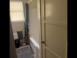 Bathroom with Shower/tub