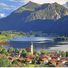 Schliersee, 45 min by car or train.