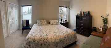 King sized bed