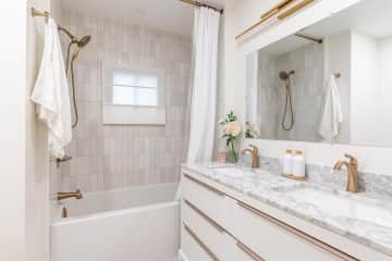 Double vanity