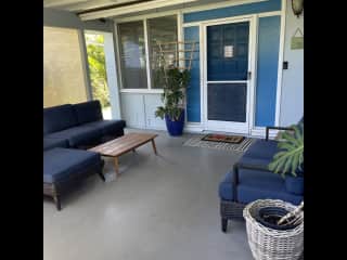 Another seating area at our front door.