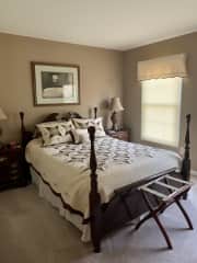Guest Bedroom (for sitters)