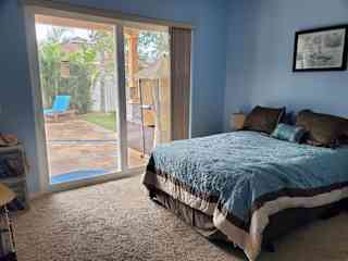 Guest bedroom for the sitter(s)!