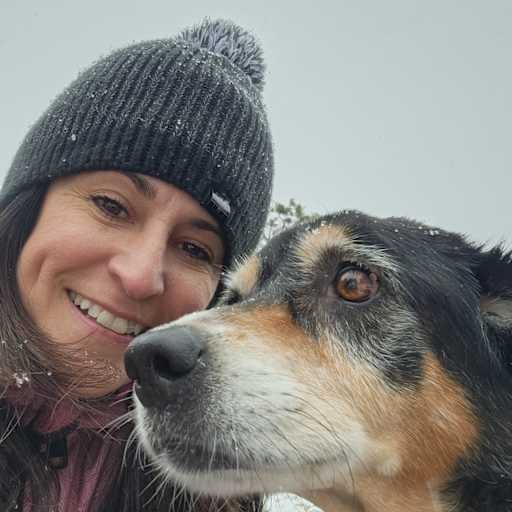Profile image for pet sitter Juanita